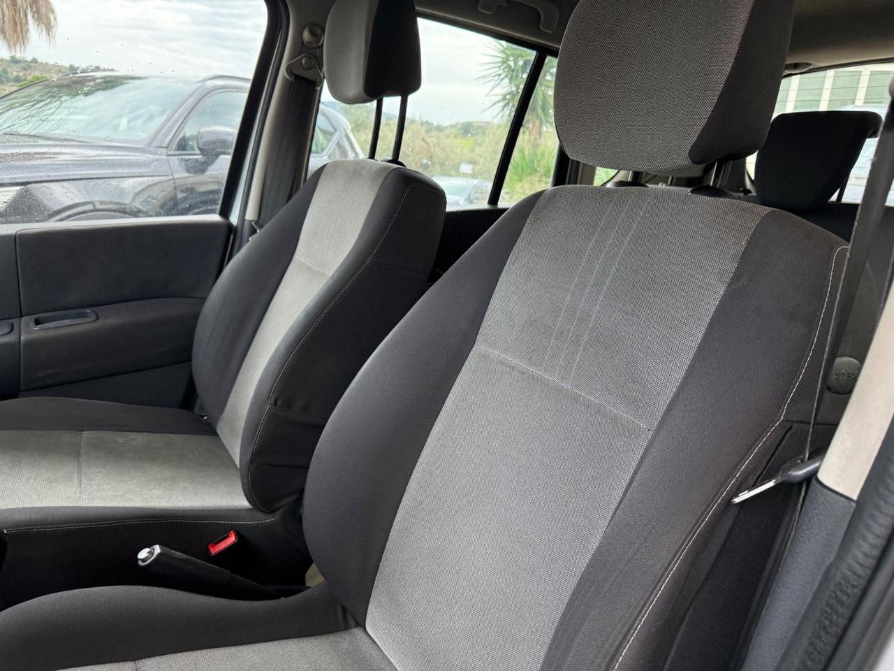 Renault Modus Grand 1.5 dCi 85CV Dynamique