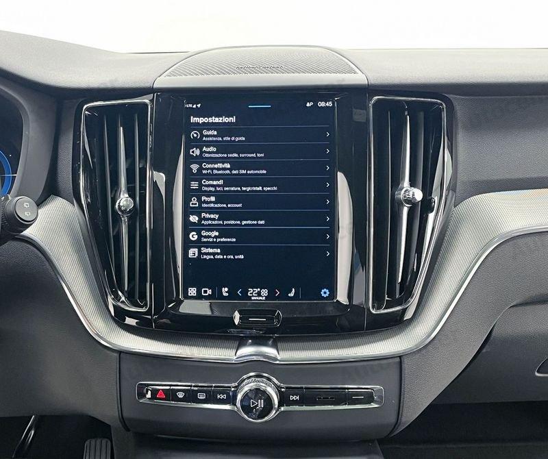 Volvo XC60 XC60 T6 PLUG IN RECHARGE PHEV PLUS DARK AWD AUT