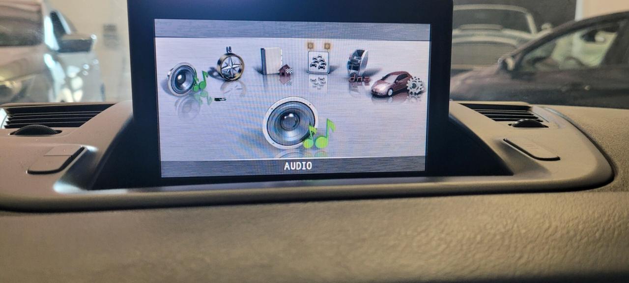 Alfa Romeo Giulietta 1750 TBi 235 cv Quadrifoglio Verde