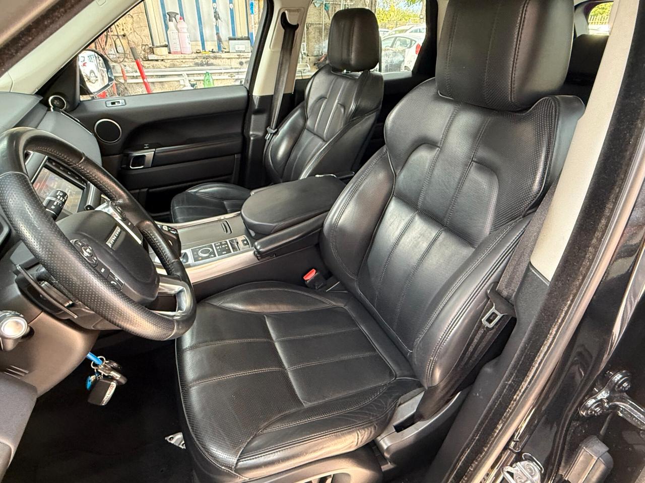 Range Rover Sport 3.0 TDV6 HSE - 2016 - FULL