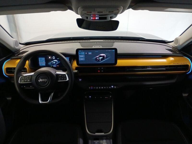 Jeep Avenger Avenger BEV Summit