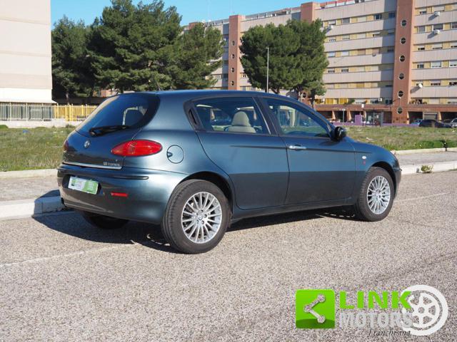 ALFA ROMEO 147 1.6i 16V T.S. (105 CV) cat 5p. Dist.