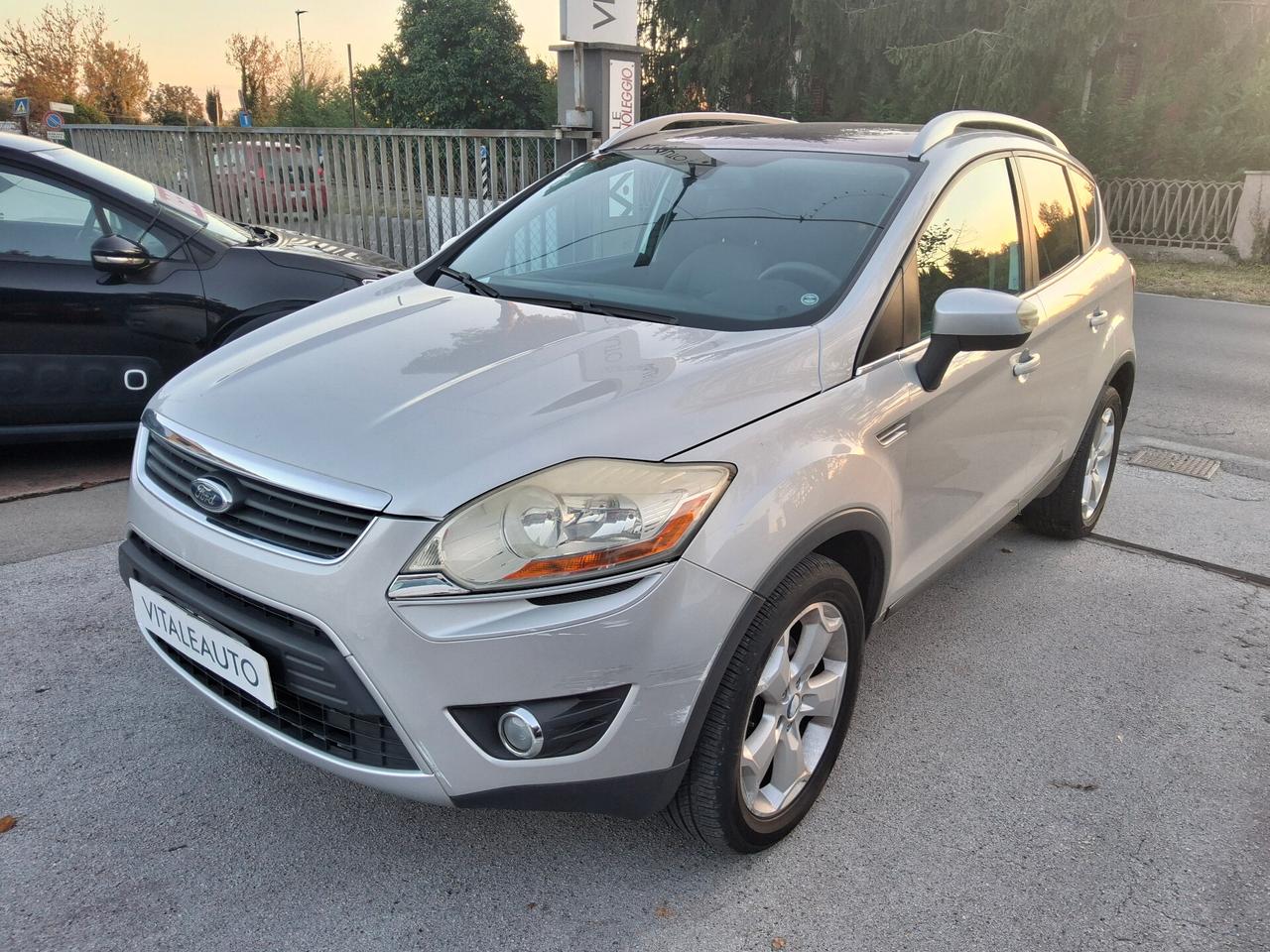 Ford Kuga 2.0 TDCi 136 CV 4WD Titanium