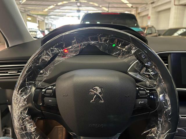 PEUGEOT 308 BlueHDi 120 S&S EAT6 Allure