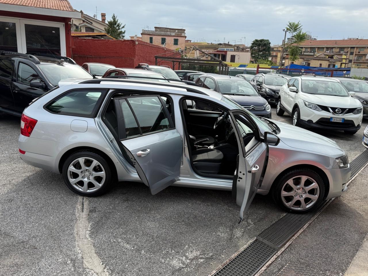 Octavia 1.6 TDI CR 110 CV/rate/permute/garanzia/