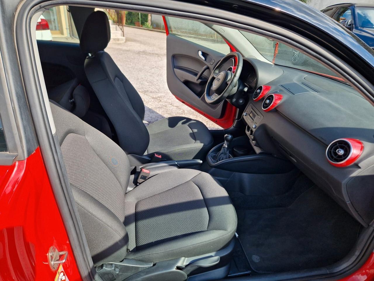 Audi A1 1.6 TDI Ambition S-LINE OK NEO PATENTATI