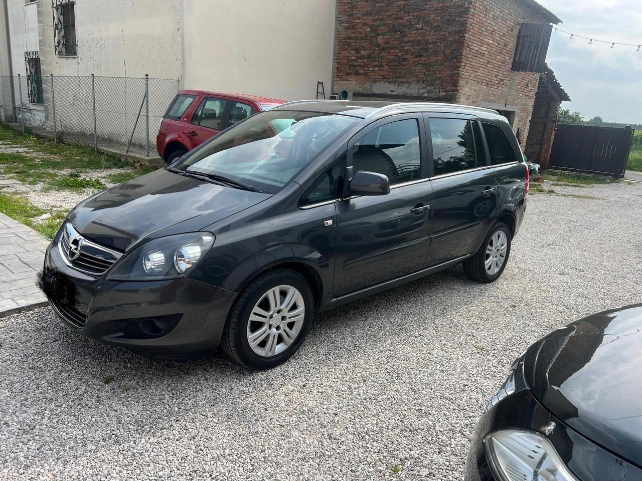 Opel Zafira 1.6 16V ecoM 150CV Turbo One
