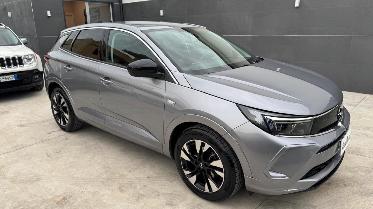 Opel Grandland 1.5 diesel Ecotec aut. Business Elegance