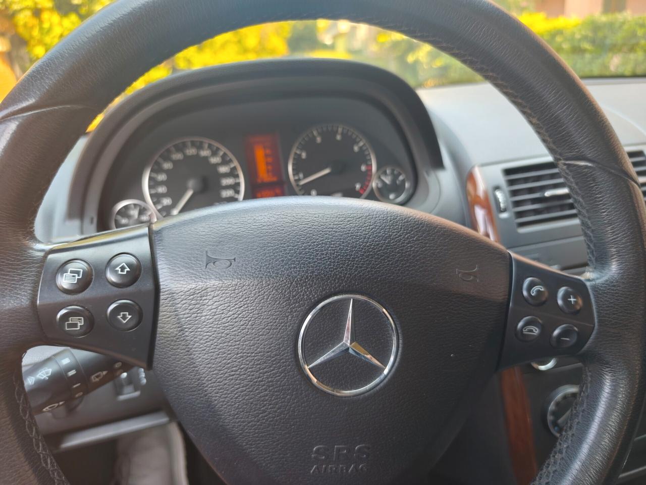 Mercedes-benz A 160 Elegance cambio automatico benz