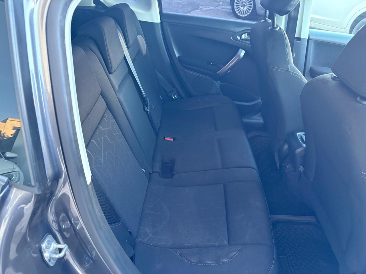 Peugeot 2008 BlueHDi 75 Active