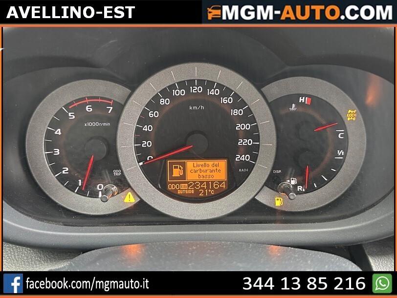 Toyota RAV 4 RAV4 Crossover 2.2 D-4D 177 CV Luxury