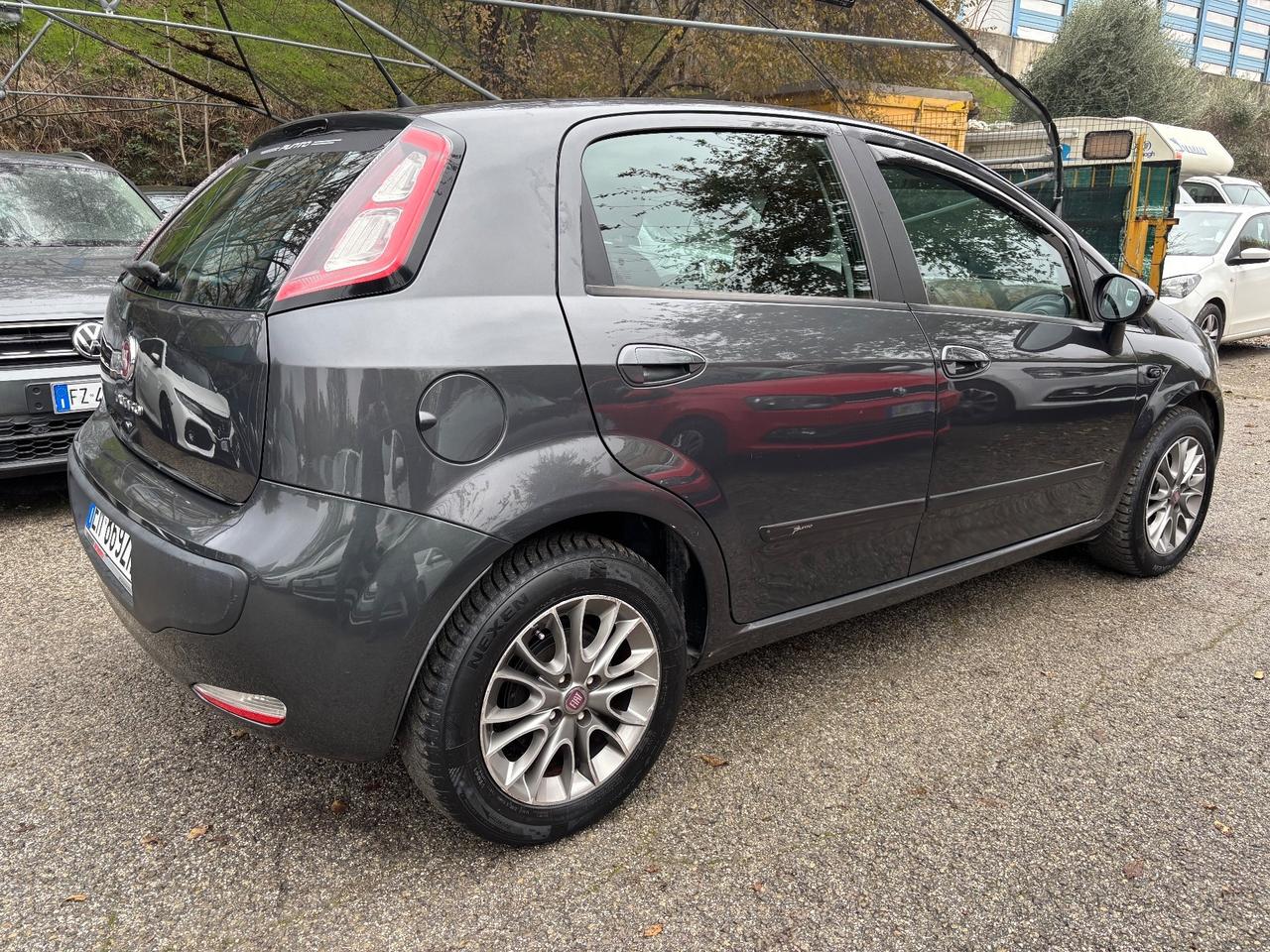 Fiat Punto Evo 1.3 Mjt 75 CV 5 porte Dynamic ok Neopatentati