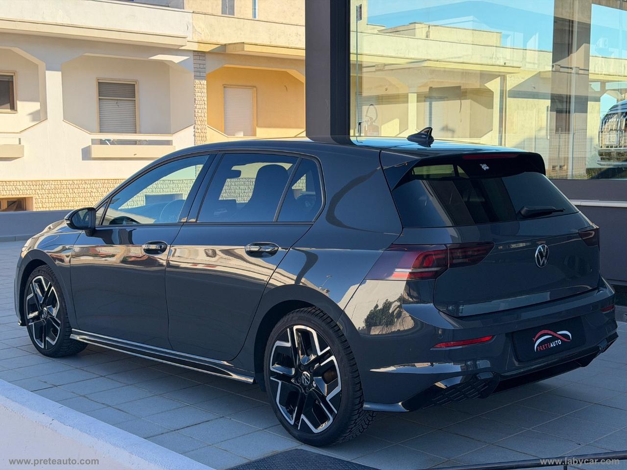 VOLKSWAGEN Golf 2.0 TDI 150 CV DSG SCR R-Line