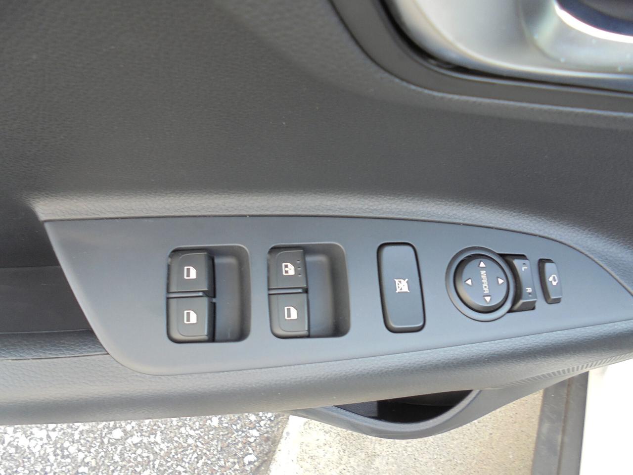 Kia Stonic 1.0 T-GDi 100 CV MHEV MT Style