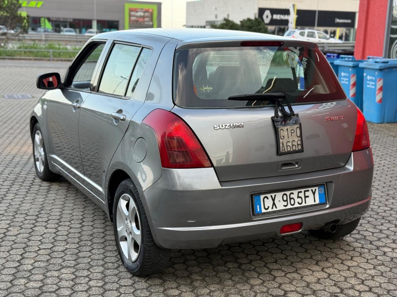 Suzuki Swift 1.3 DDiS 5p. GLX