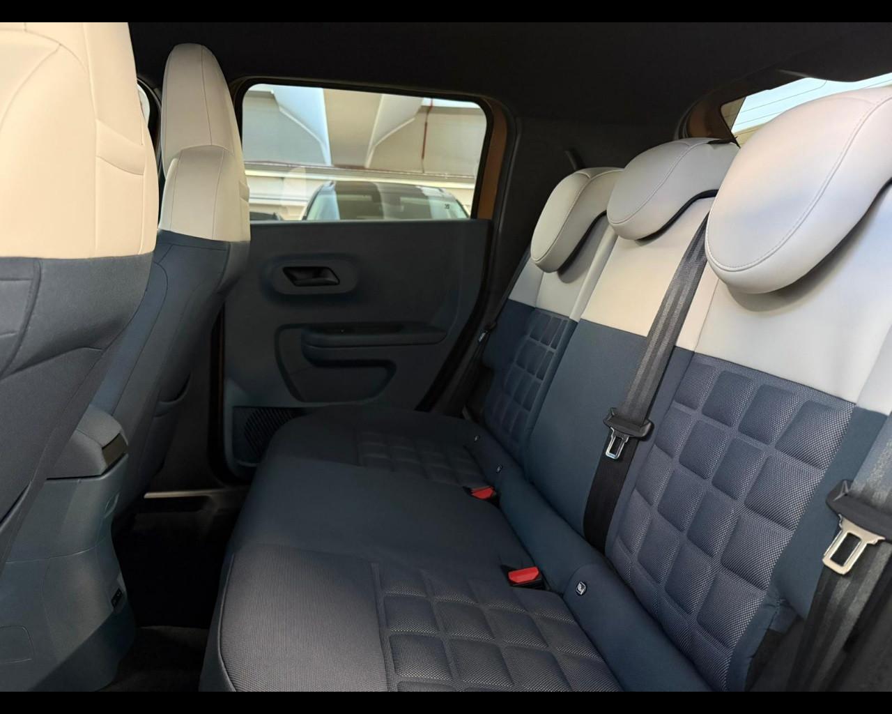 FIAT Grande Panda - Grande Panda 1.2 hybrid La Prima 110cv edct