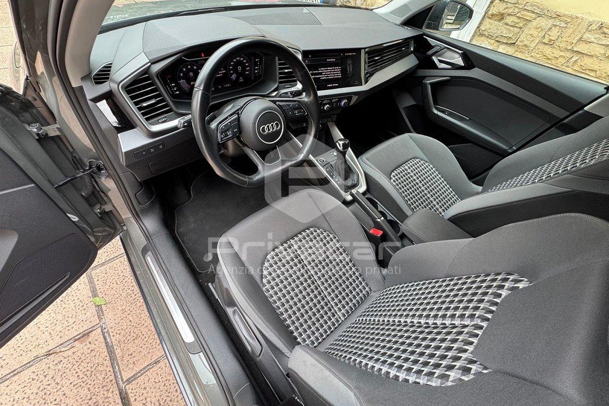 AUDI A1 allstreet 30 TFSI S tronic Identity Contrast