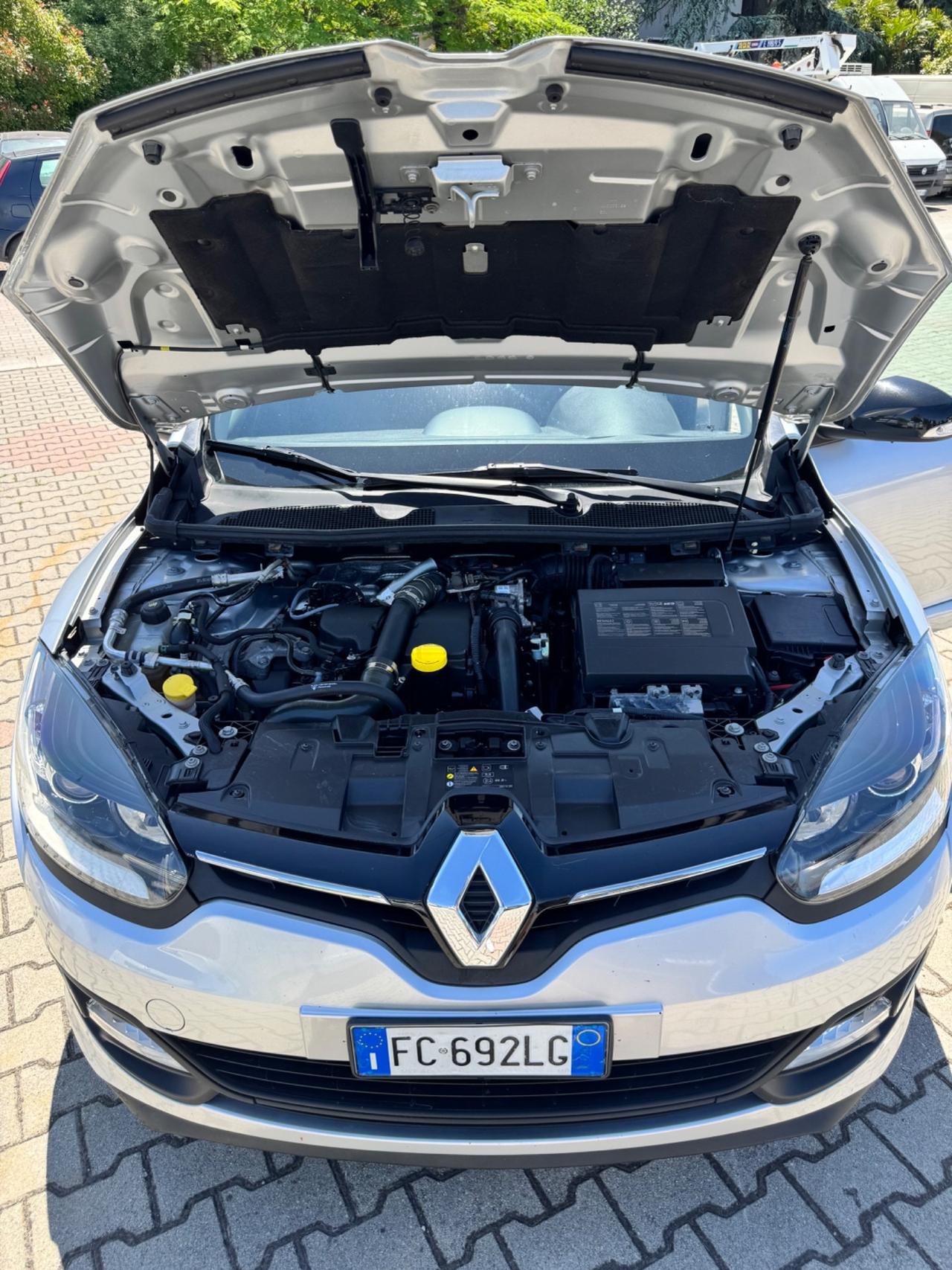 Renault Megane Mégane dCi 110CV EDC SporTour Limited