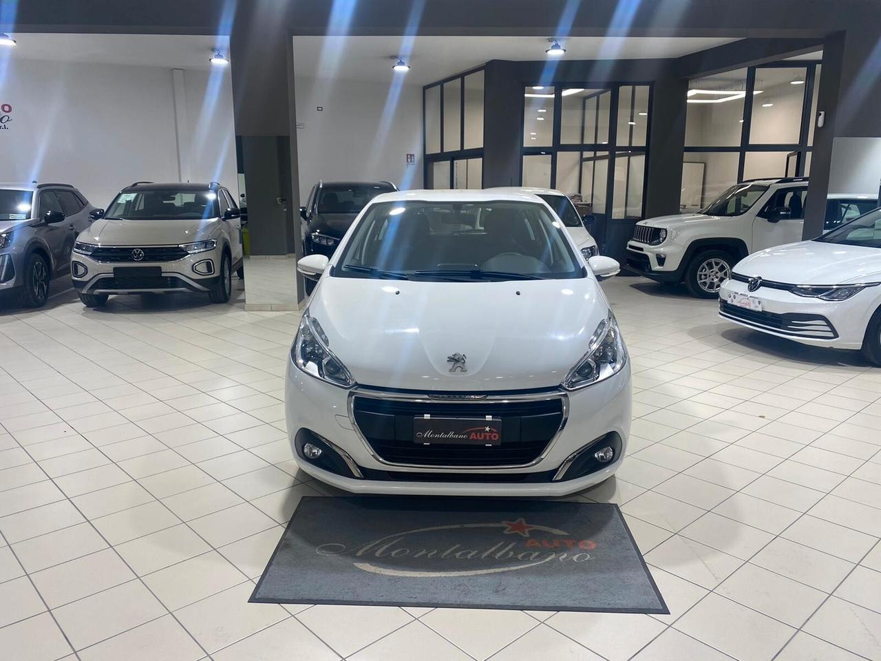 Peugeot 208 BlueHDi 100 S&S 5p. Mix