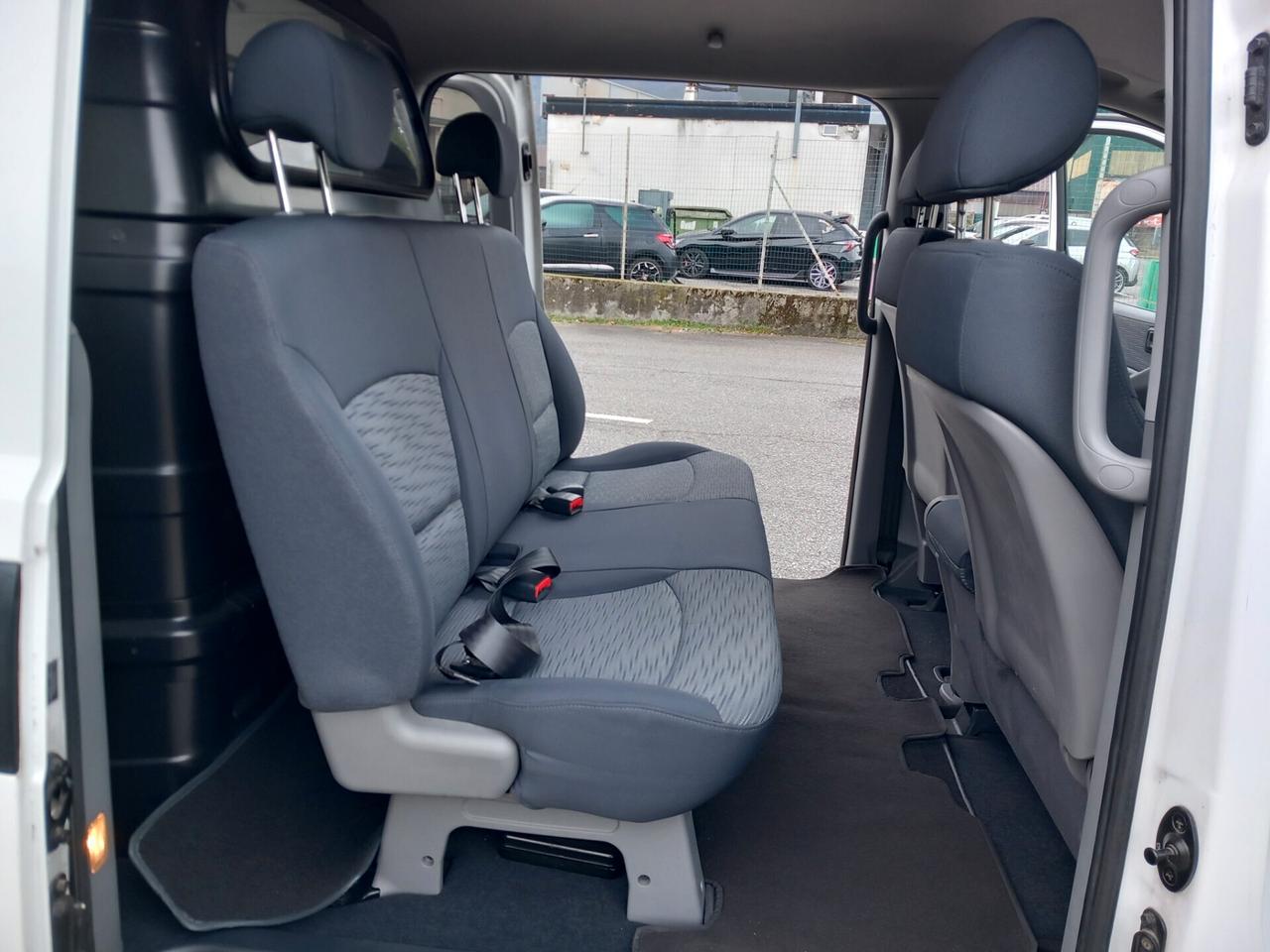 Hyundai H-1 2.5 CRDi Van 6 p.ti Style