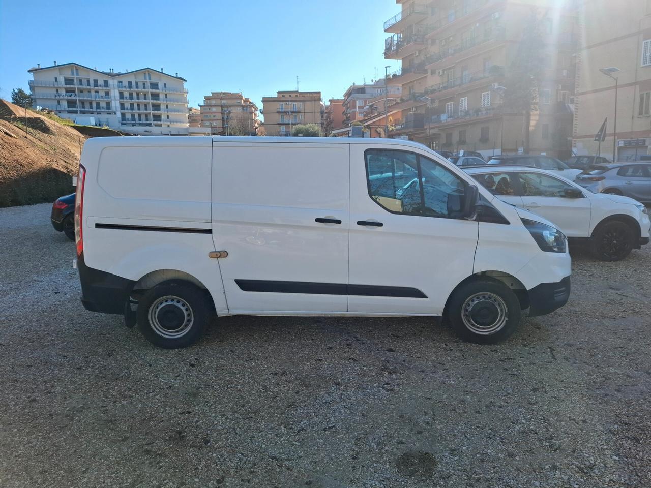 Ford Transit Custom 340 2.0 TDCi 130 PC Furgone Entry
