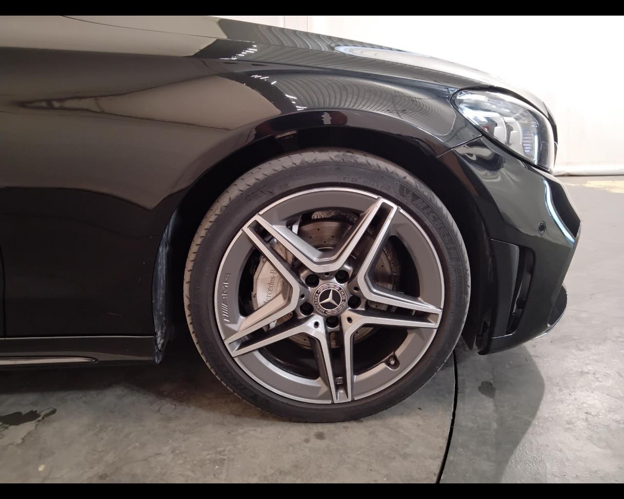 Mercedes-Benz Classe C-C205 2018 Coupe - C Coupe 220 d Premium auto