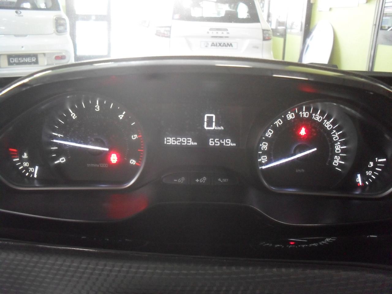 Peugeot 2008 BlueHDi 75 Active