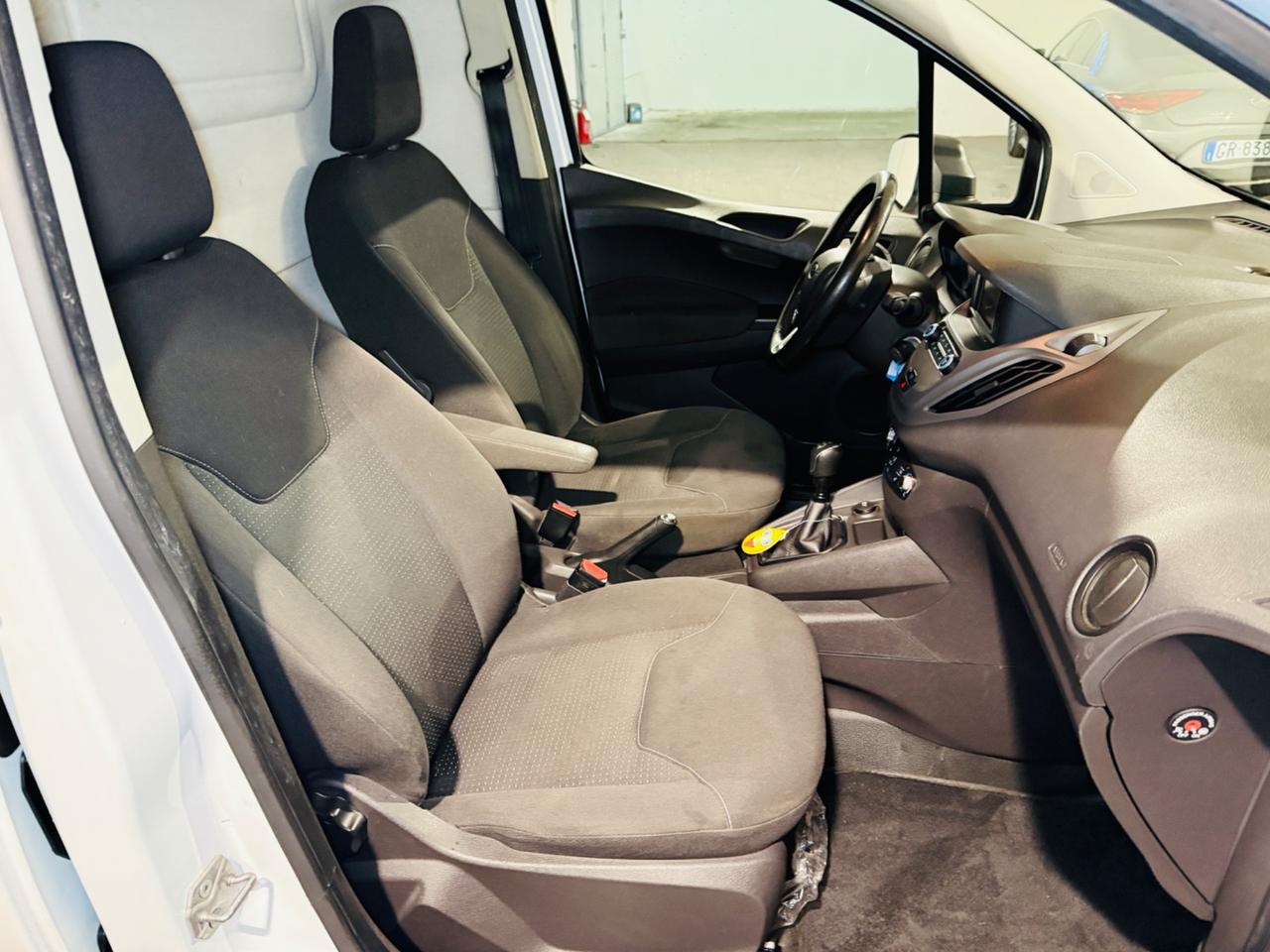 Ford TRANSIT COURIER 1.5 DCI*75CV*NEOPATENTATI*