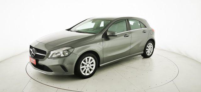 MERCEDES-BENZ A 220 d Automatic Business