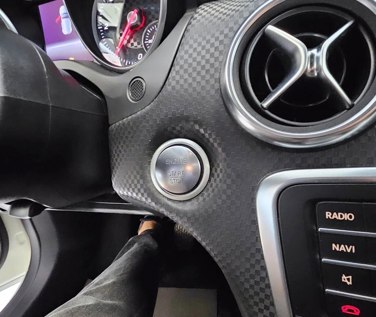 Mercedes-benz A 180 d Premium