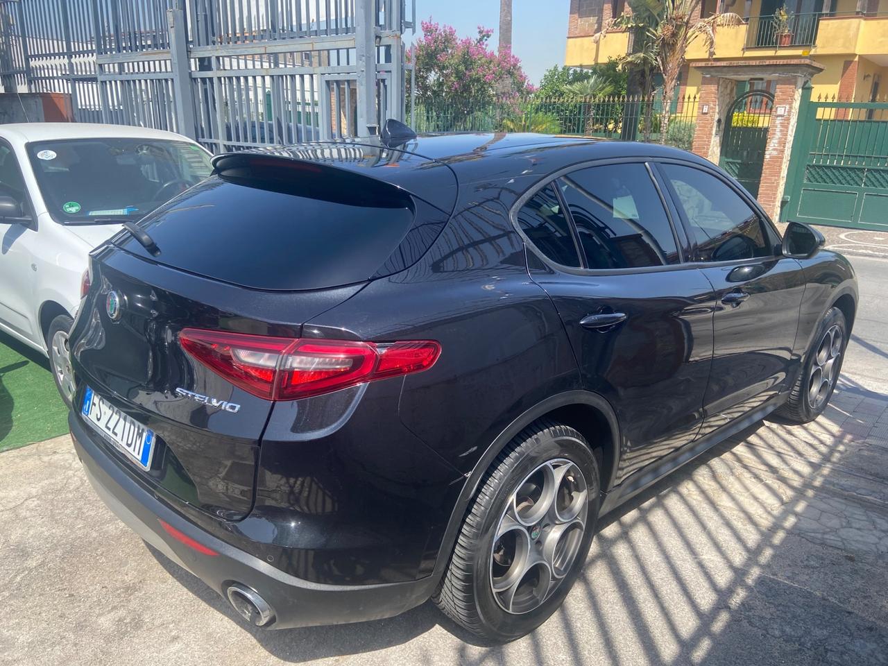 Alfa Romeo Stelvio 2.2 Turbodiesel 210 CV AT8 Q4 Business