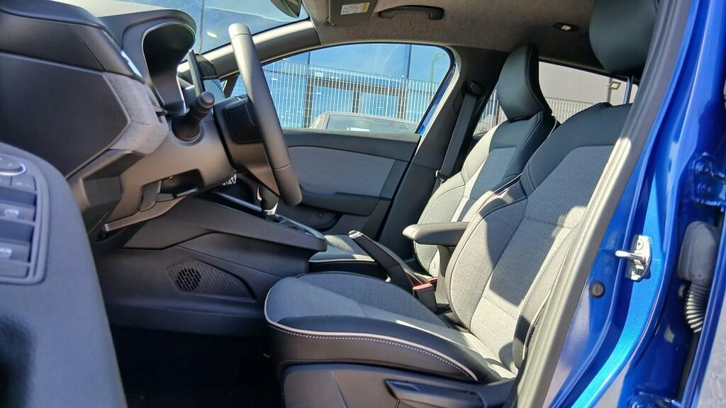 Renault Clio 1.6 E-Tech full hybrid Techno