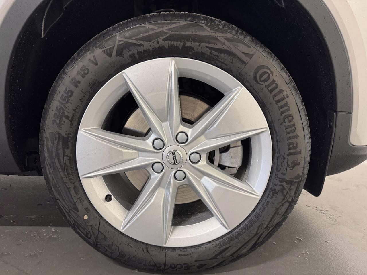 VOLVO XC40 B3 CORE AUTO