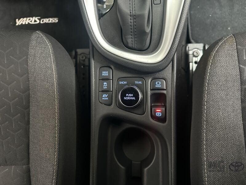 Toyota Yaris Cross 1.5 Hybrid 5p. E-CVT AWD-i Trend