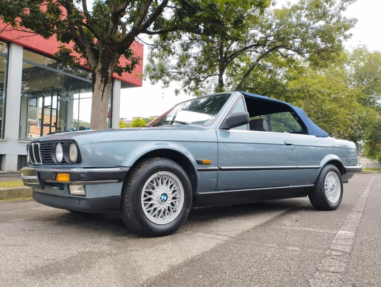 Bmw 320 i Cabrio E30