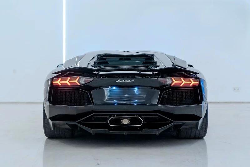 Lamborghini Aventador 6.5 V12 NOLEGGIO LUNGO TERMINE - LEASING FULL INCLUSIVE