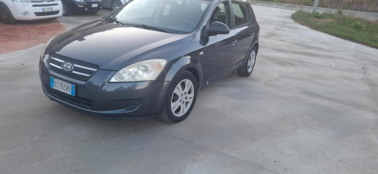 Kia Ceed cee'd 1.6 CRDi VGT 90CV 5p. LX