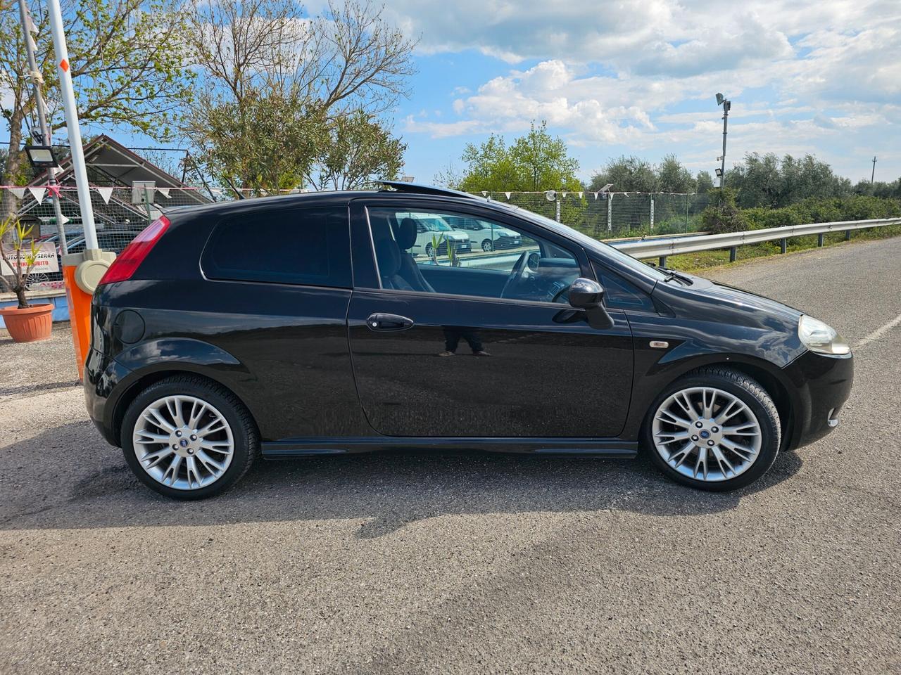 Fiat Grande Punto Grande Punto 1.3 MJT 90 CV 3p. Dynamic