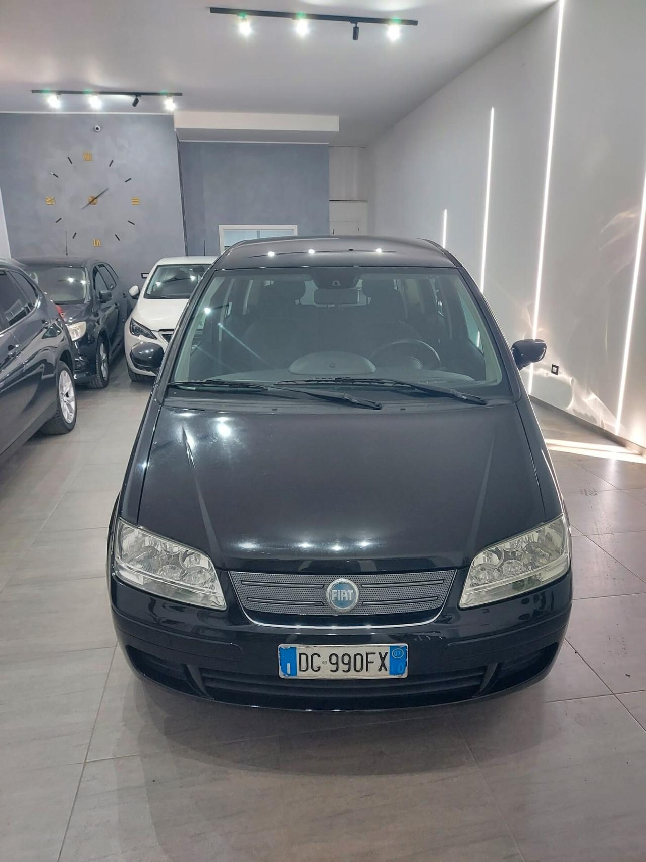 Fiat Idea 1.3 Multijet 16V 70 CV BlackEnergy