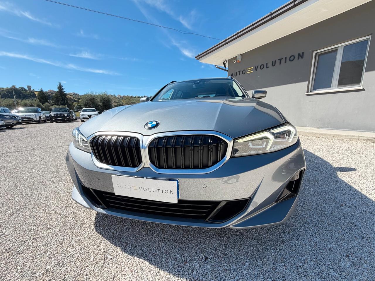 Bmw 316d Touring mhev 48V 122 cv automatica 142.608 km