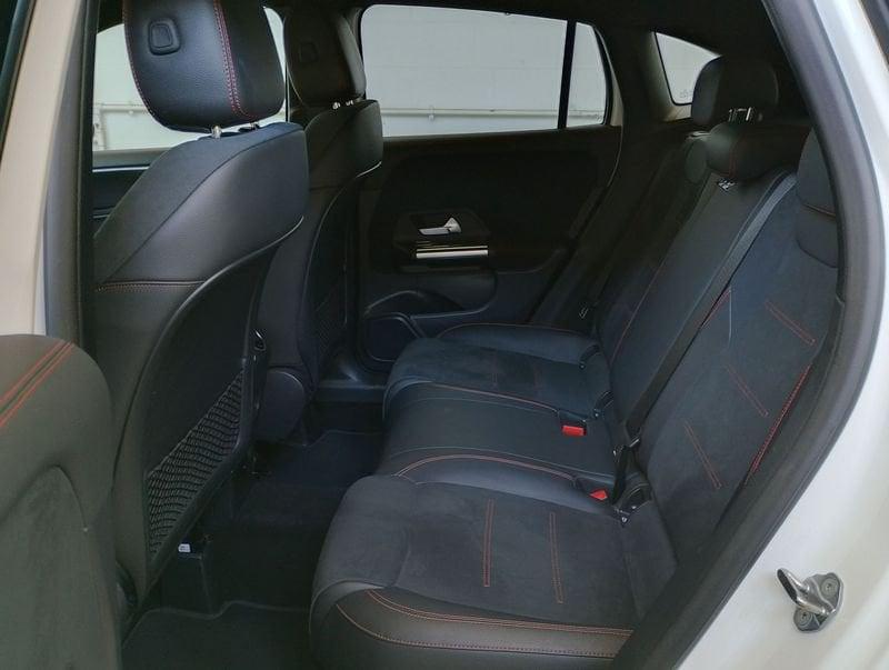 Mercedes-Benz GLA GLA 200 d Automatic Premium AMG TUA DA 359,00 AL MESE