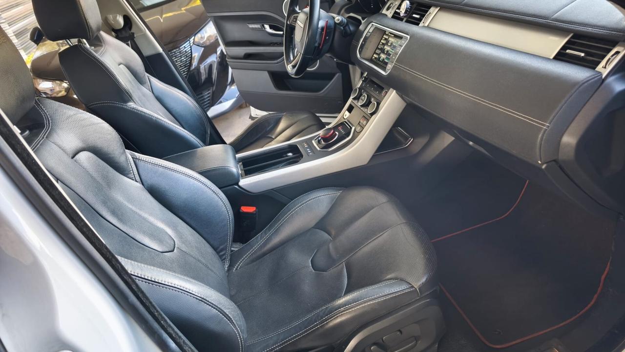 Land Rover Range Evoque 2.2 TD4 5p. Dynamic