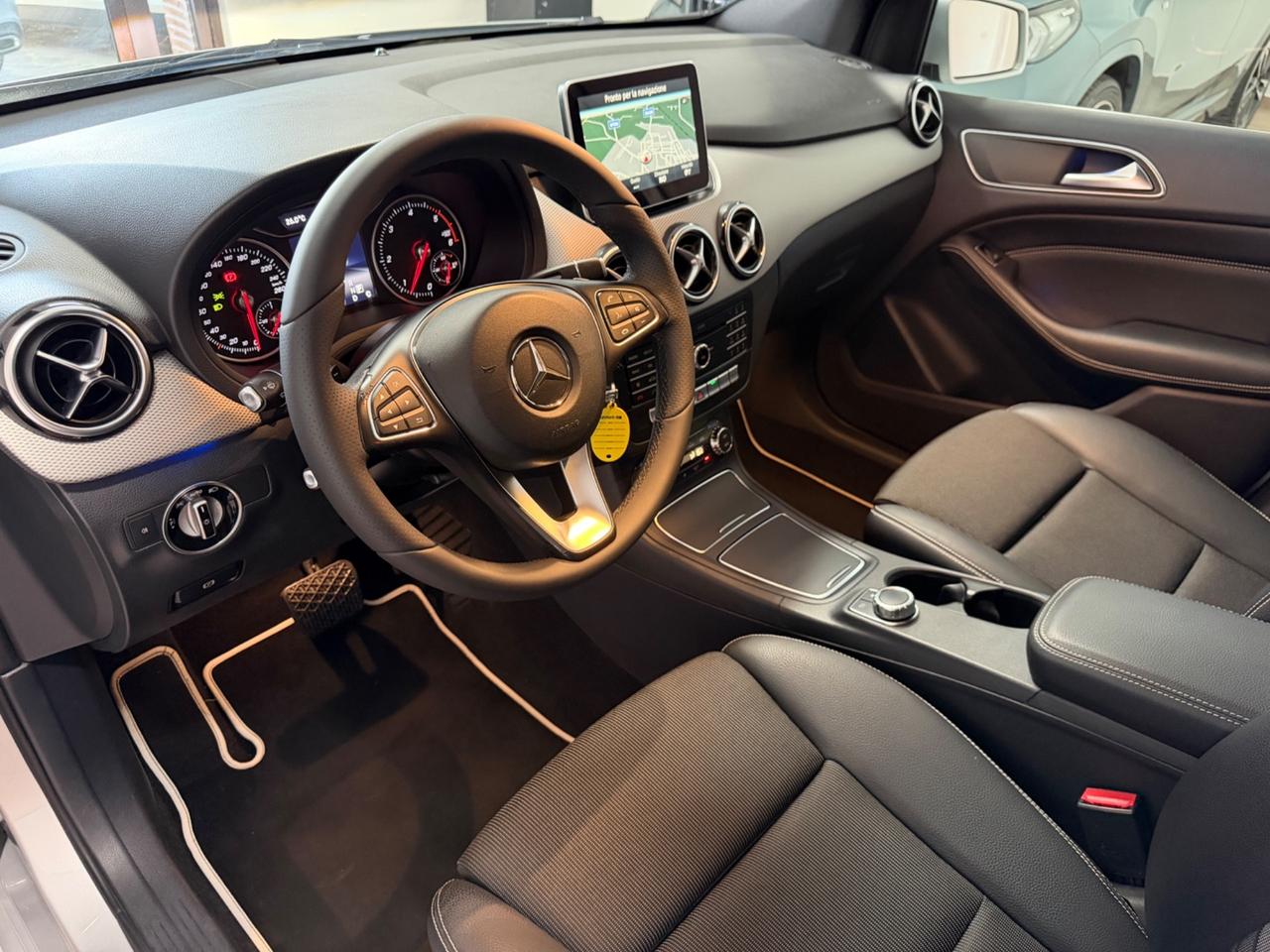 Mercedes-benz B 200 d Automatic Sport