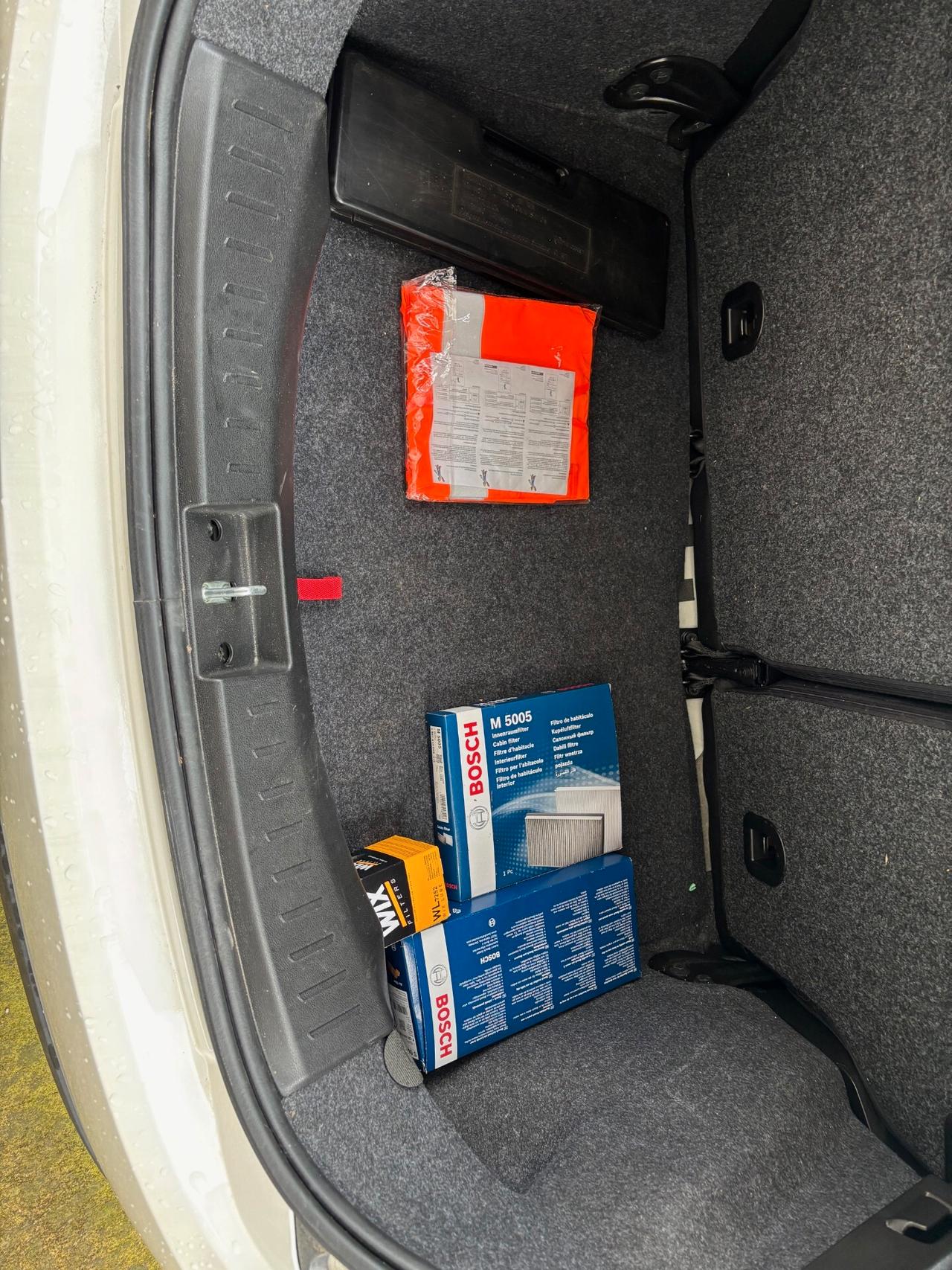 Lancia Ypsilon 1.2 69 CV 5 porte Ecochic Elefantino Blu