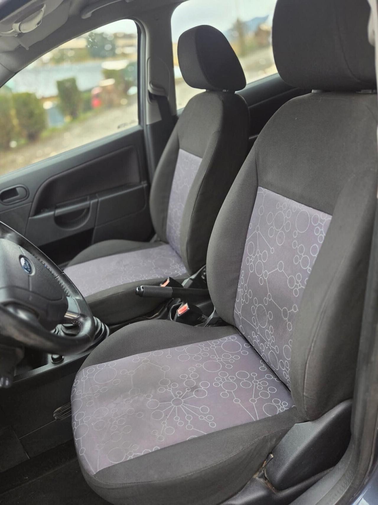Ford Fiesta 1.2 16V 3p. Ghia