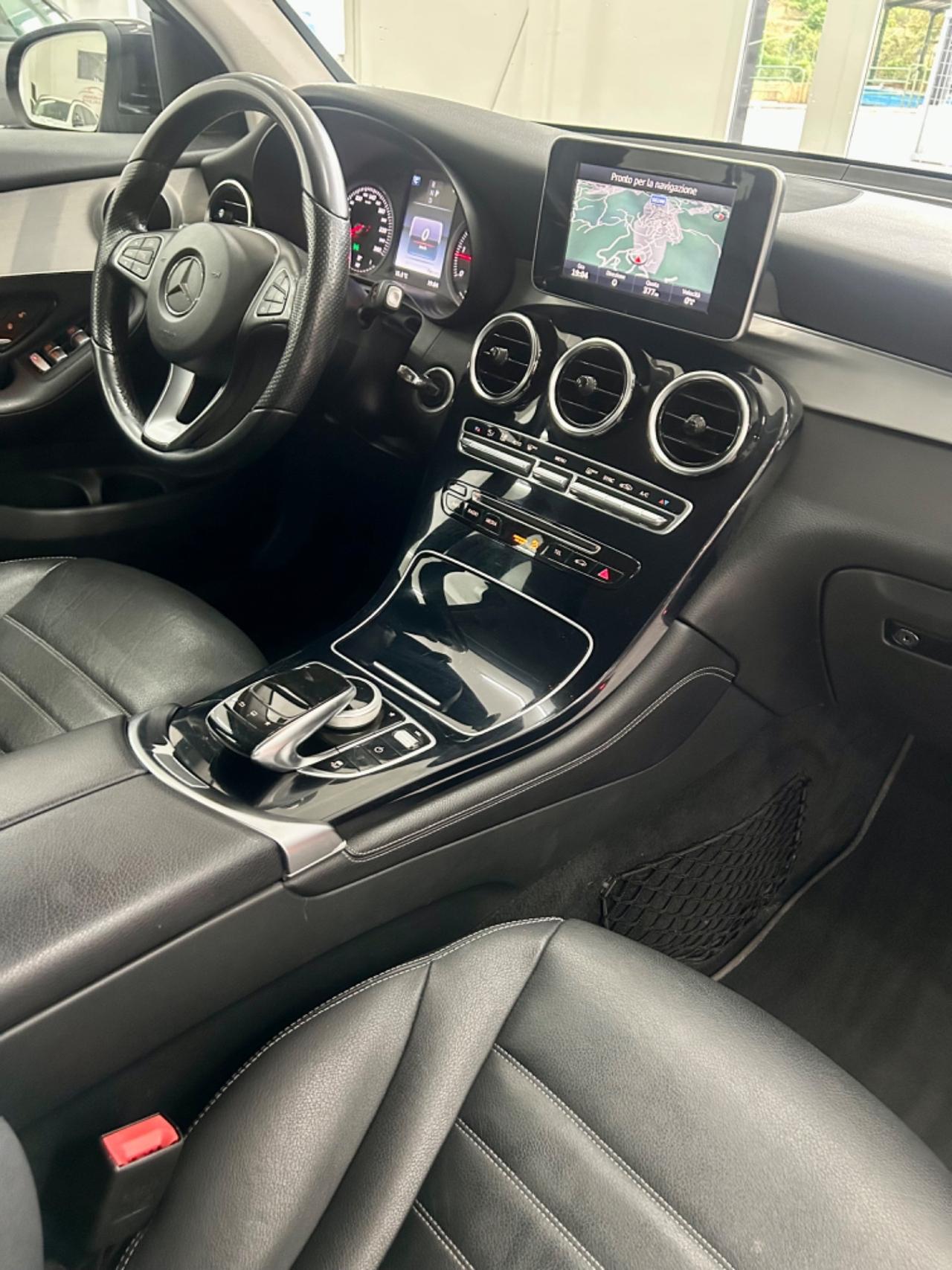 Mercedes-benz GLC 220 d 4Matic Premium FINANZIABILE