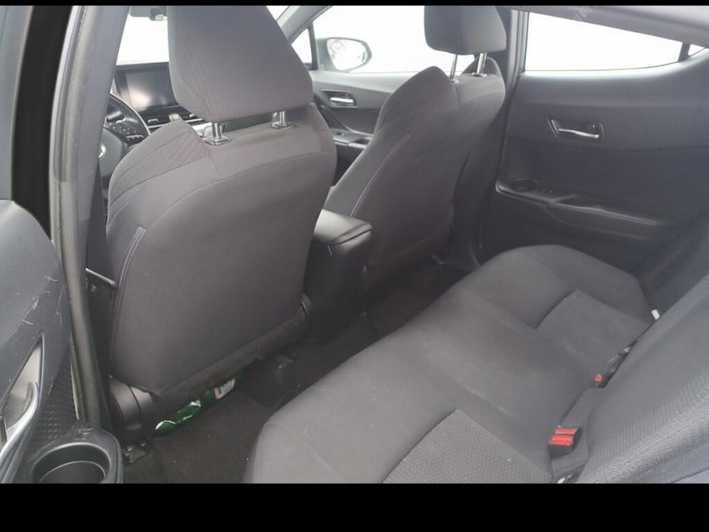 Toyota C-HR 1.8 Hybrid E-CVT Business