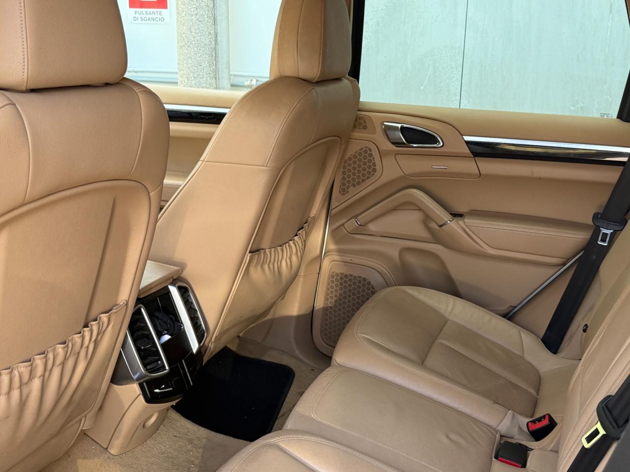 Porsche Cayenne 3.0 Diesel - leggere descrizione