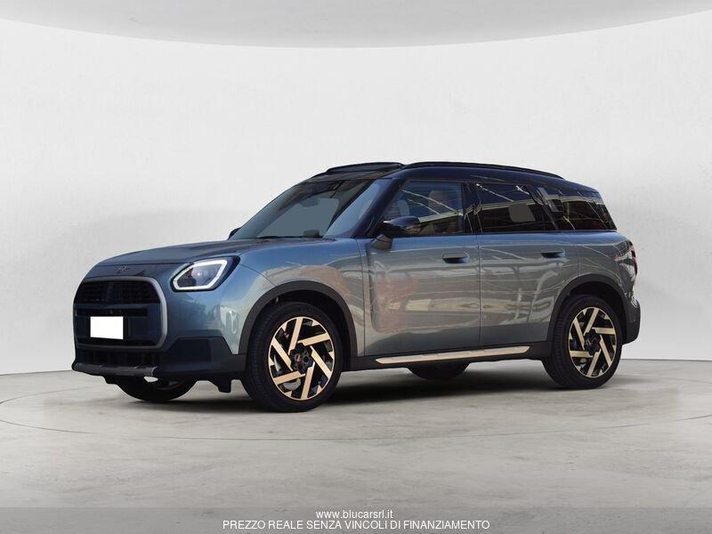 MINI Mini Countryman U25 Mini D Countryman Favoured