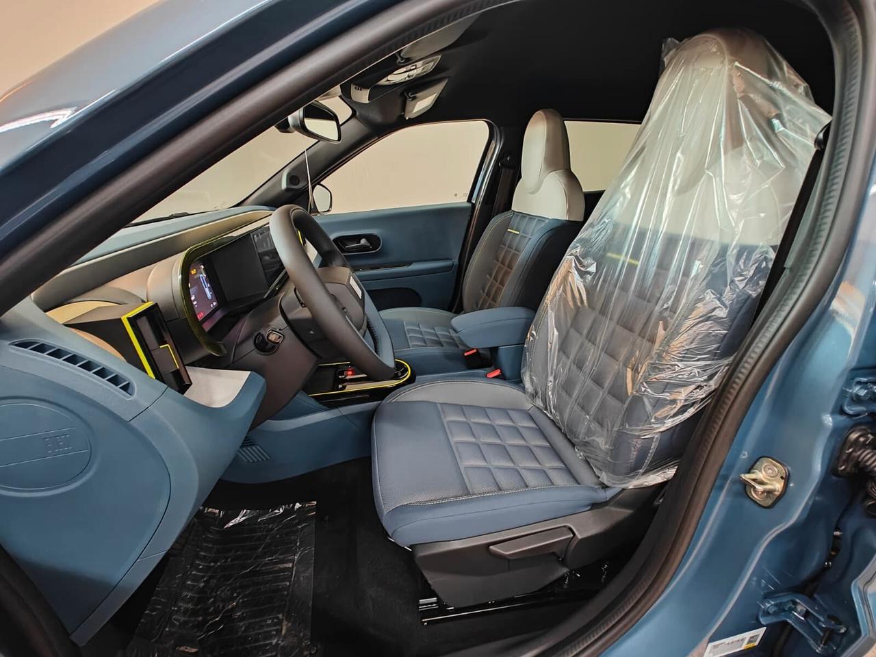 Fiat Grande Panda 1.2 Hybrid 110 CV S&S La Prima